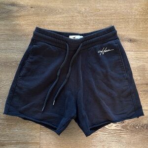 XS Men’s Hollister shorts